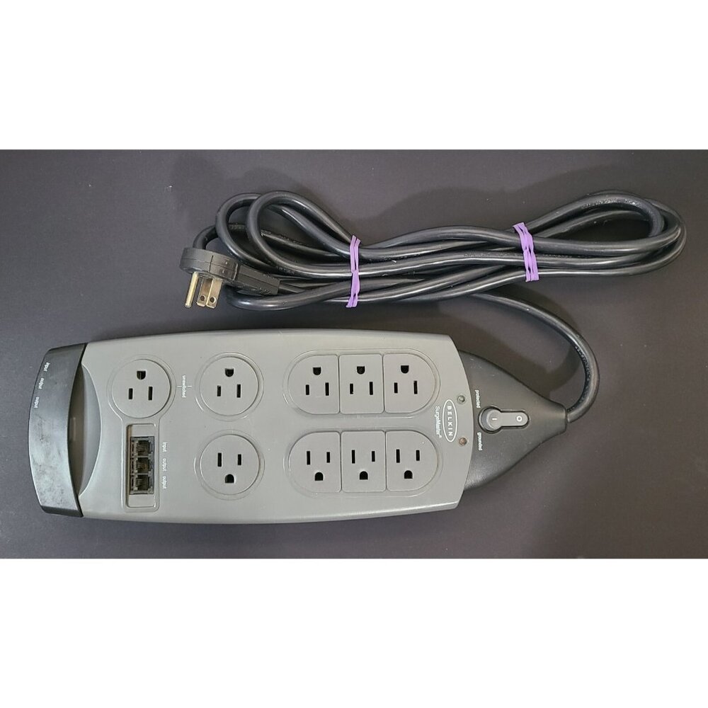 Belkin SurgeMaster Surge Protector 9 Outlets Model F9G930-10-GRY w/ Phone Plugs